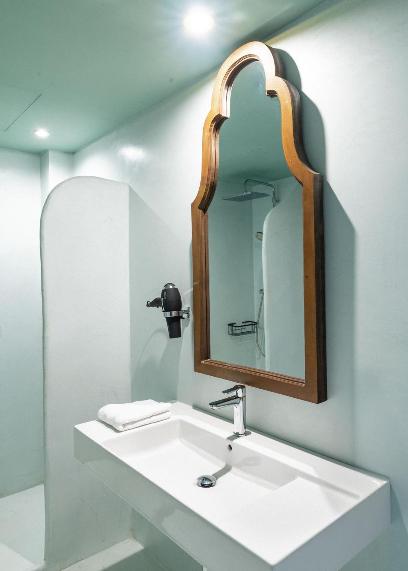 Limehome Cordoba Calle Pozanco エクステリア 写真