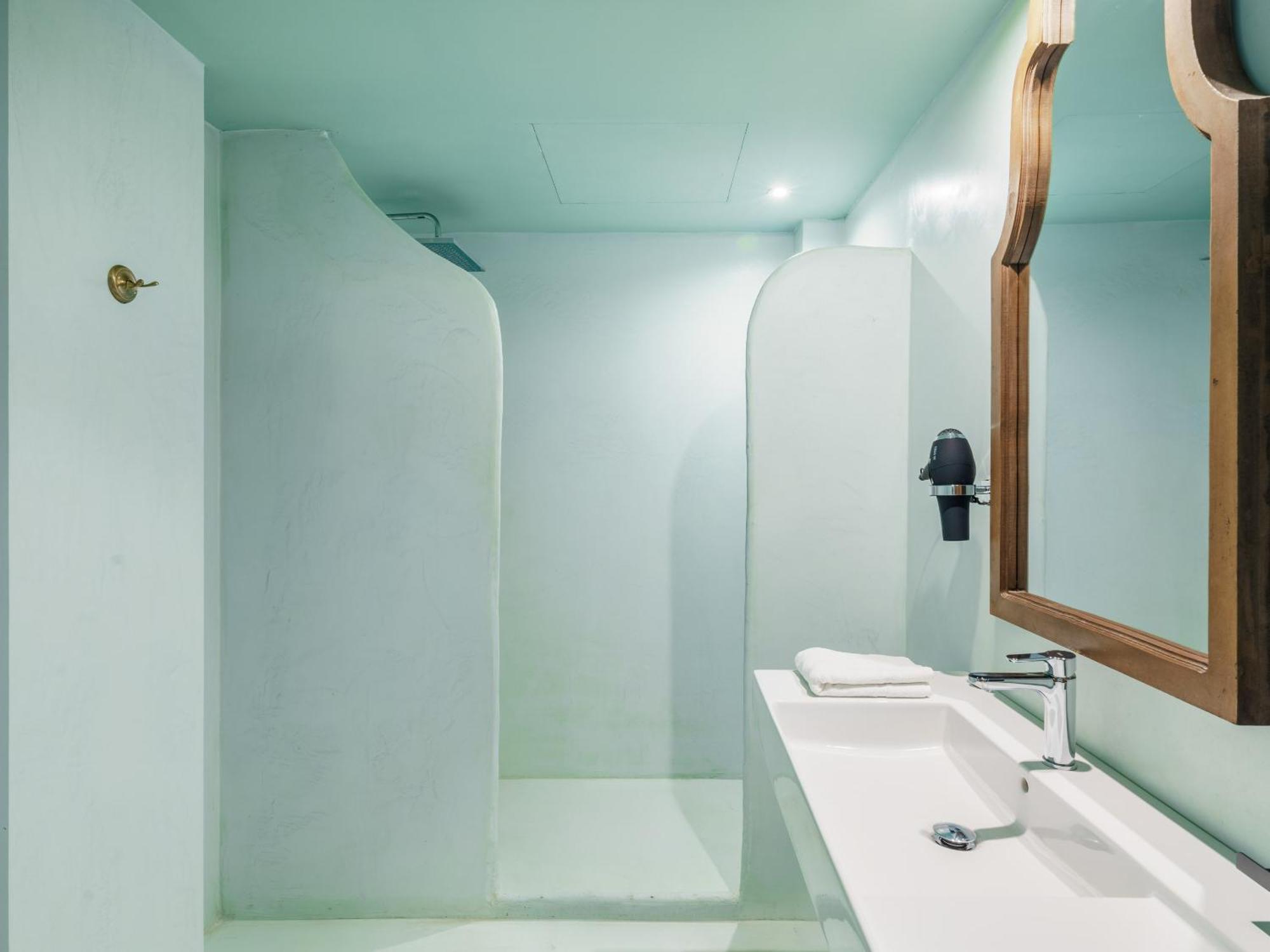 Limehome Cordoba Calle Pozanco エクステリア 写真